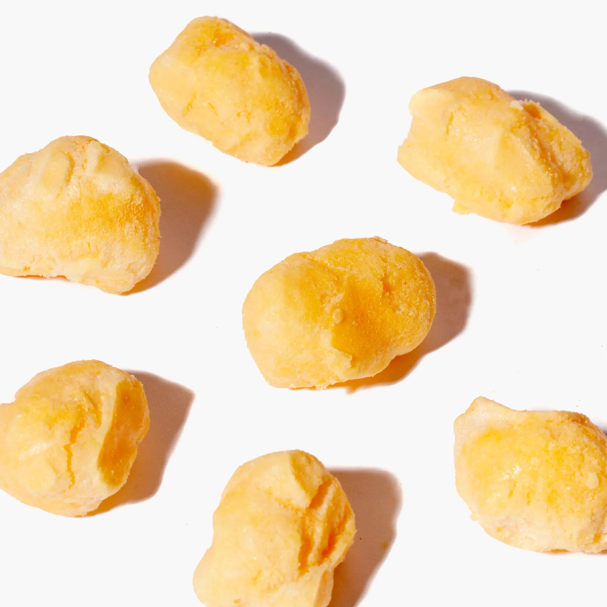 Funwari Meijin Mochi Puffs: Hokkaido Cheese (4 Packs)