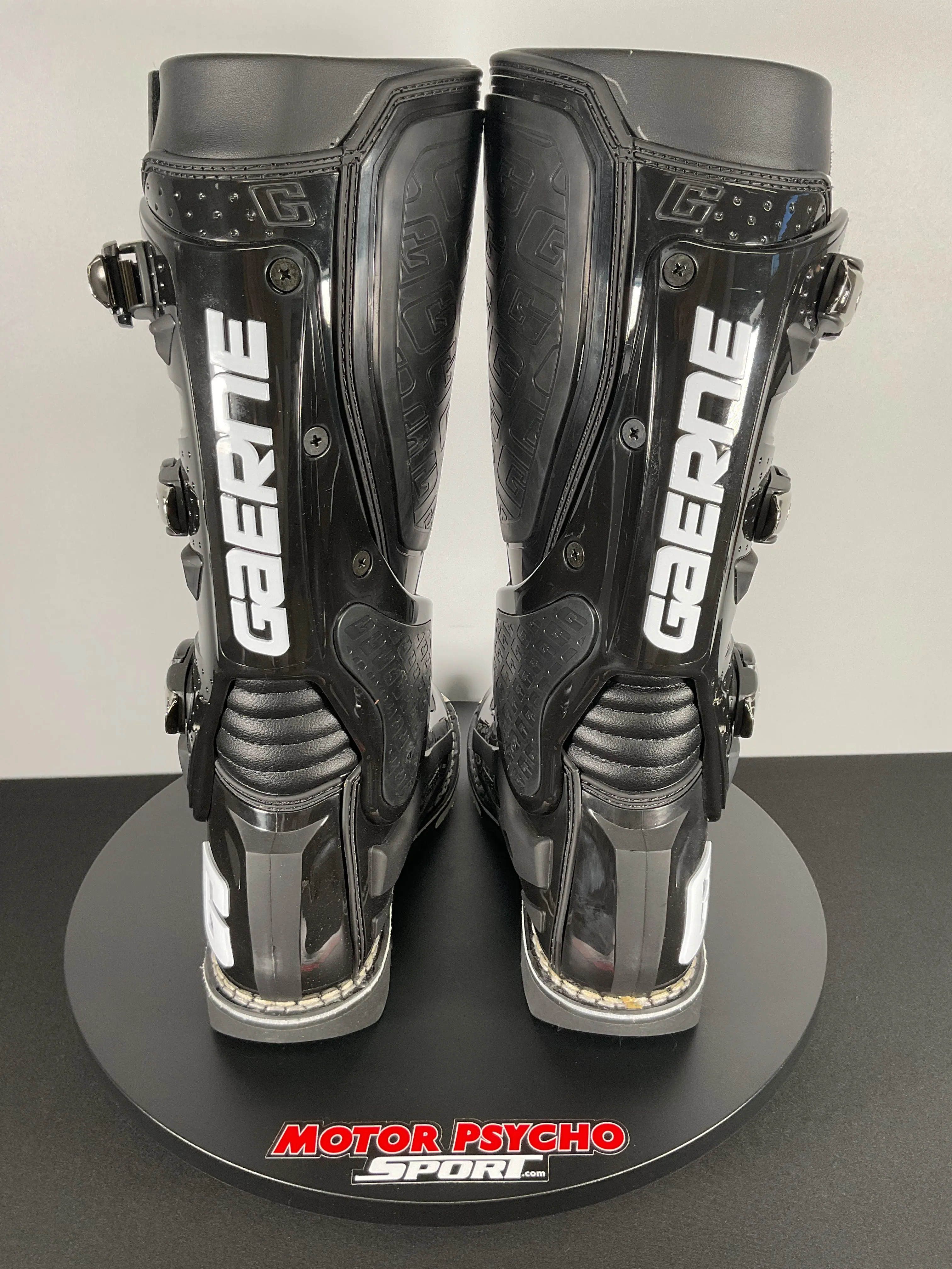 Gaerne SG-10 Boots - Black - Size 9 - OPEN BOX