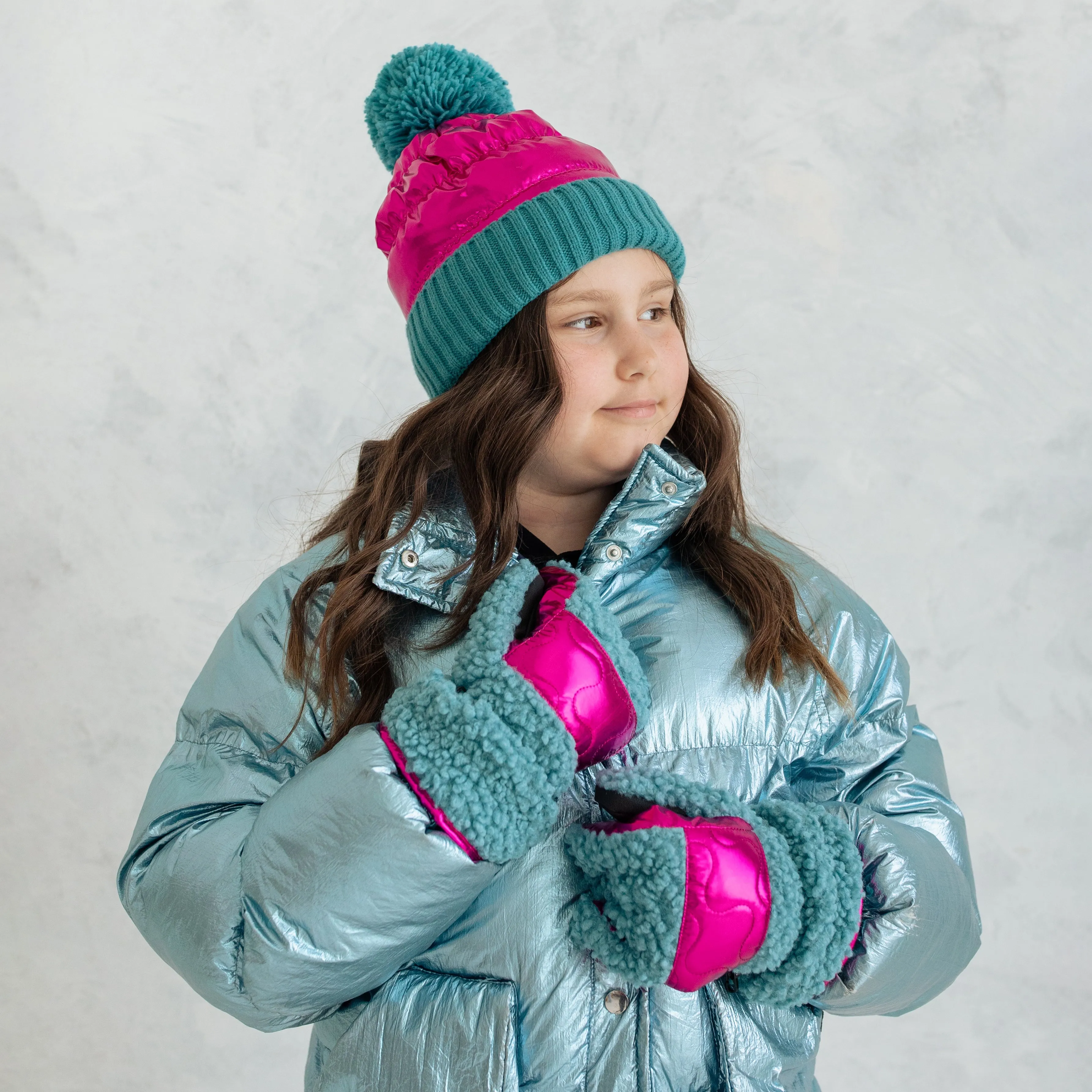 Girl's Pagoda Blue Sherpa Gloves