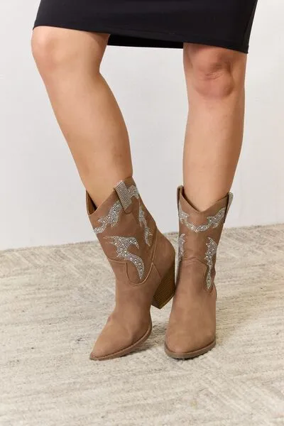 Rhinestone Detail Cowboy Boots